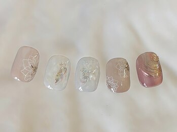 ミリ(miri)/フラワーネイル