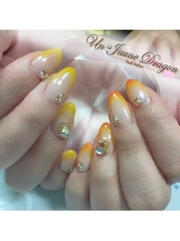 アン ジョーヌドラゴ/ビタミンカラー☆アシメネイル