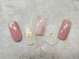 金箔×ぷっくりフラワーネイル