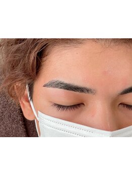 アイブロウメニューがあるサロン