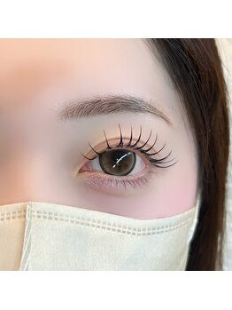 エニー アイラッシュ 広島店(ANY Eyelash)の写真/【 エクステ＋パーマで垢抜けまつげに 】大人気&Healthy（アンドヘルシー）