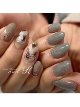 アンド アール(and.R)/ちぐはぐネイル