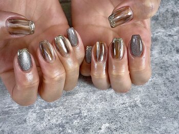 ネイル マックスケリー 大阪梅田(MAXKELLY)/マグネットジェル入荷！