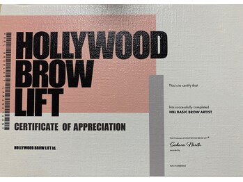 ピイティサロン 新宿店(pt.salon)/ハリウッドブロウリフト