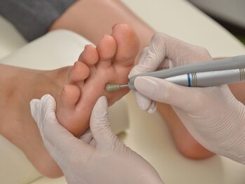 フットスタイル 八丁堀店(FOOT STYLE)の写真/高評価口コミ多数！/足裏や爪のトラブル解消★痛い魚の目/タコ/角質除去【60分新規¥5900/火木金¥5600】　　