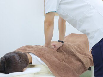 はなまる整骨院/腰痛でお悩みの方