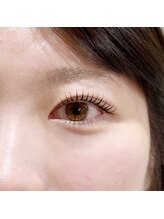 エミュ バイ ミュゼ ドゥ ソルシエール(emu. by Musee de Sorciere)/オーダーメイドパーマ リフト