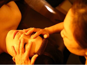 フィオーレ(Fiore)の写真/【10:00～22:00まで営業◇荒本駅より徒歩3分!】お仕事帰りなどに寄りやすい♪近隣にコインパーキング有り◎