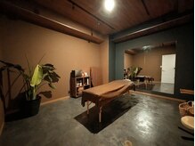 ゴロート(Goro to)の雰囲気(自分だけの特別な隠れ家。猫のように全身の力を抜いて。)