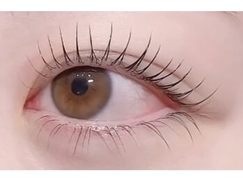 エムズ ラッシュ テンジン(m's☆lash tenjin)の写真/大人気の韓国まつげパーマでナチュラルにぱっちり盛れる♪面倒なビューラーの手間も無し★
