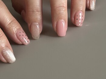 Design / ニュアンスネイル