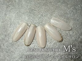 クリアホワイトネイル