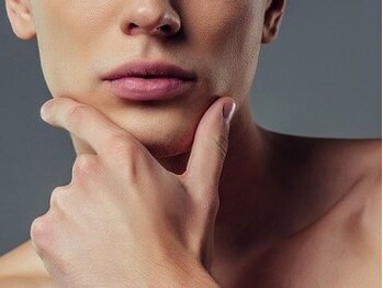 レヴール(Reveur)の写真/当店人気【メンズヒゲ脱毛】初回¥3850♪他のサロンで効果が出にくかった…という方もぜひ一度ご来店を☆