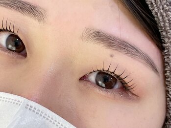 ネオリーブ ウリ(Neolive uri)/パリジェンヌラッシュリフト