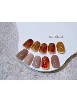 ショートネイルデザインが豊富