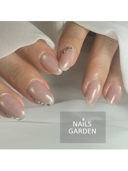 ネイルズガーデン(NAILS GARDEN)/ビジュー×マグネットネイル