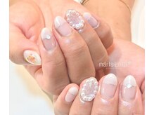 ネイルズ ララ(nails Lala)/オフホワイトネイル