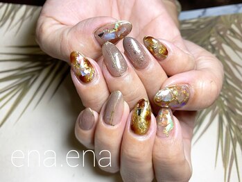 エナ エナ(ena ena)/