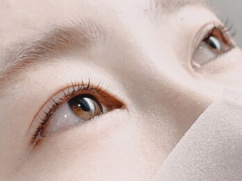 シル 江坂(Cil)/まつげパーマ/まつ毛パーマ/眉毛