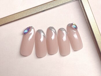 ベアトリーチェ 新宿西口(Beatrice)/爪先ストーンネイル ¥7800