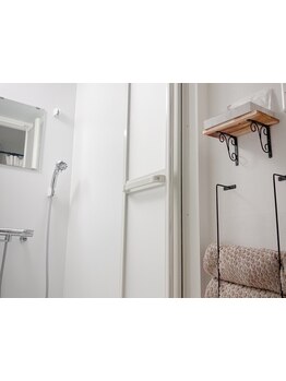 仕事帰り・早朝OKのサロン