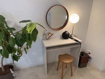 ユニブロウ 神戸住吉(UNI BROW)/ドレッサーあります