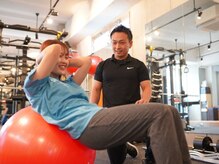 アーク コンディショニングラボラトリー ジユウガオカ(ARK Conditioning Laboratory)/腹筋トレーニング