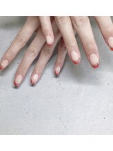 ラグネル(Luxnal)/フレンチネイル