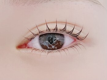 ハプム(HAPUM)の写真/丁寧なケア付きでモチも◎駅チカなのでお仕事帰り・お買い物帰りにも通えるのが嬉しい♪理想の目元を実現☆