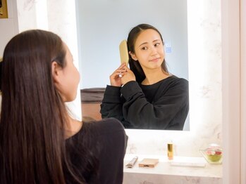 サロンエイトミー 西船橋店(salon 83)/お直しに便利なドレッサー完備!!