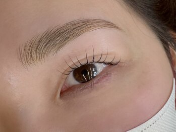 ユニ(uni)/Browlift＋lashlift