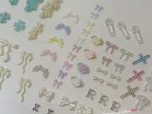 リボン(RIBBON)の雰囲気(ワンホン・韓国系キラキラパーツ豊富♪)