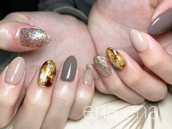 エナ エナ(ena ena)/