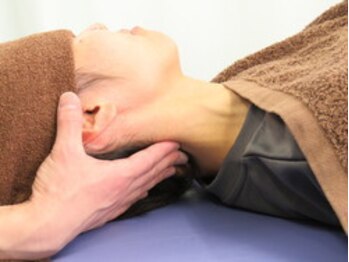 りらく整体 あおば/首の不調もお任せください♪