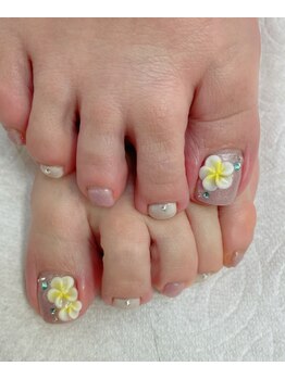 プルメリアネイル