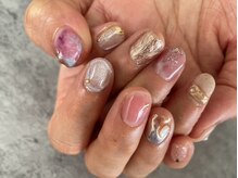 ネイル アトリエ コモード(nail atelier Comodo)/ニュアンスネイル [くすみMIX]