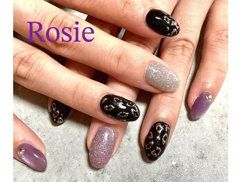ロージィ(Rosie)/ミラーレオパード