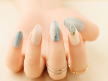 ヴァンネイル(VINGT NAIL nail&eye beauty)/涼しげアイスブルーネイル