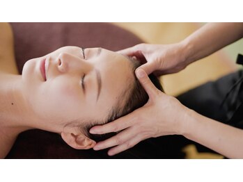 イアソ(IASO)/頭筋膜トリートメント