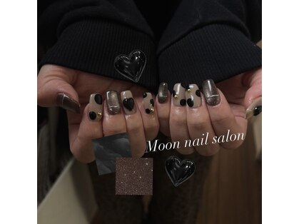 ムーン(Moon)の写真