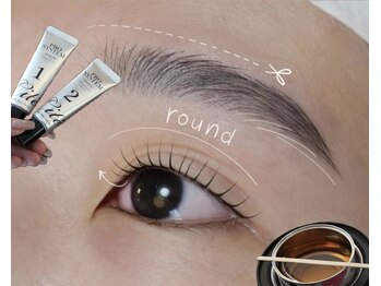 ウミ(umi)の写真/【セットメニュー特別割引】眉毛デザインとまつ毛パーマ、同時施術75分で完璧メンテナンス◎