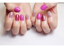 モエネイル(Moe nail)/ピンクネイル