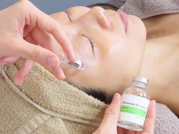 ナトゥーラ チュチュ(natura chuchu)の写真/【“ツヤ玉”が輝く、若見え肌を叶える人気コース♪】たるみ,シミケア・乾燥,小顔ケアにも◎