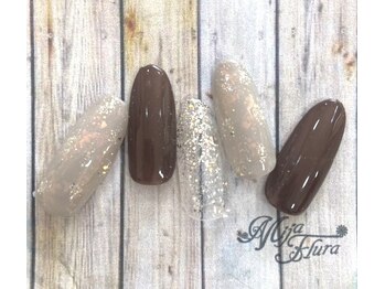 ホームネイルサロン 戸田 ミハ フルーラ(Home Nail Salon Mija Flura)の写真/可愛いネイルで気分UP♪初ジェルネイル大歓迎♪短い薄い割れ欠け爪もOK!自爪をいたわりながらの施術◎