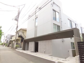 オアシス/サロンの外観