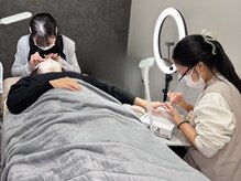 ラ ルミエール 緑店(la lumiere)の雰囲気（アイ＆ネイル同時施術♪ハンドとフットのトリプル施術も可能◎）