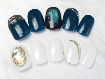 ミラービジューネイル
