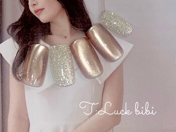 ティーラック ビビ(T:Luck bibi)の写真/オフィスOKのシンプルネイル、トレンドを取り入れたお洒落な指先もお任せ◎センスが光るデザイン多数！