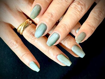 ヌル ネイル 堀江(NURU NAIL HORIE)/大人個性派マグネットネイル☆