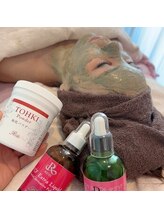 アイドット(EYE.)/ハーブピーリング